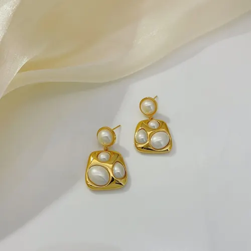 Molten Pearl Art Earrings – Sculpted Gold Drop Studs